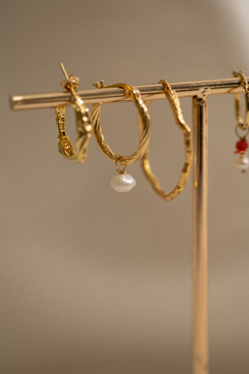 True love gold earrings